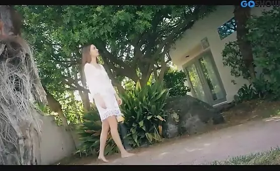 Natural Brunette Fingers Her Outdoor Hairy Cunt